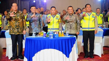 Polantas KARIB, Kapolri Dorong Teknologi Jadi Jembatan Pelayanan yang Lebih Dekat dengan Masyarakat