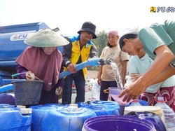 KemenPU Selamatkan 141.440 Ha Sawah-Salurkan 48,9 Juta Liter Air Bersih