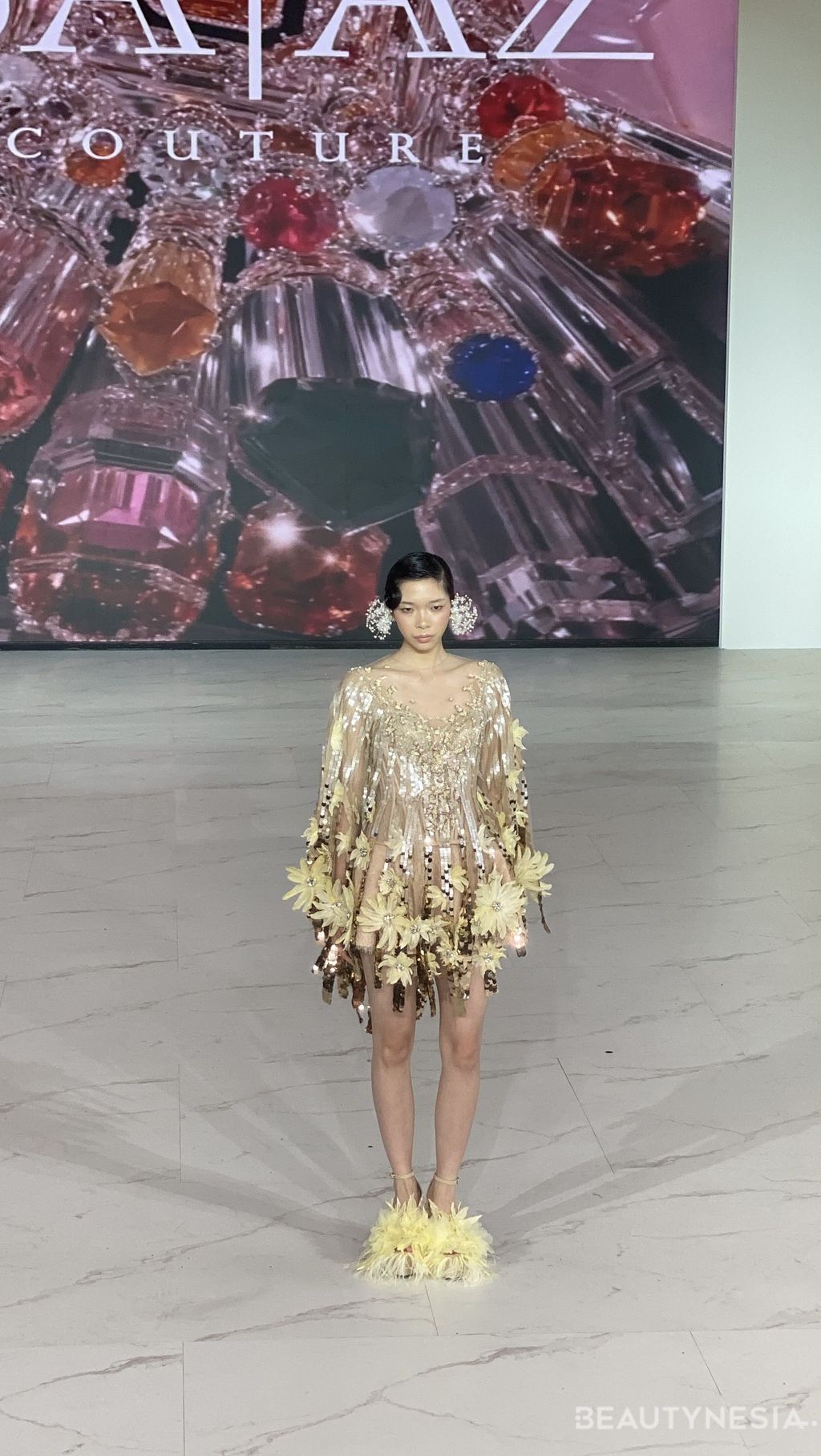 Maison Baaz Couture Bawa Cerita Emosional di Astravore