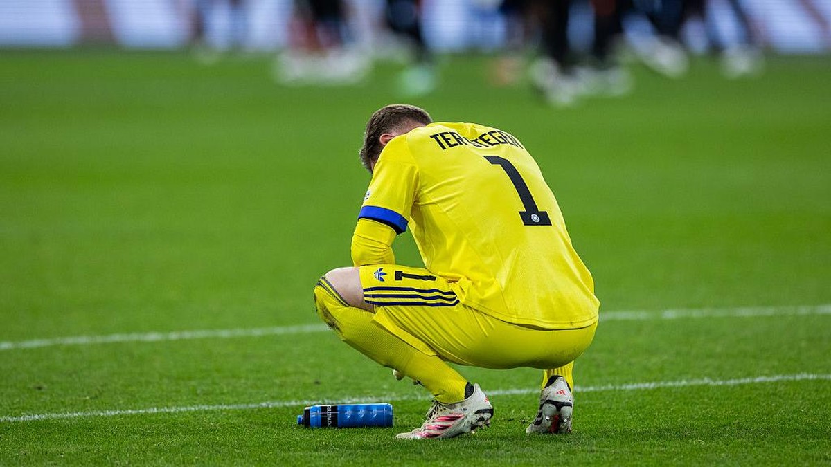 Marc-Andre Ter Stegen harus kebobolan gol Cody Gakpo di masa injury time dan Jerman gagal menang. (Foto: Getty Images/Boris Streubel)