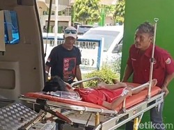 Cerita Sopir Ambulans Hilir Mudik Antar Pasien Keracunan MBG di Batang