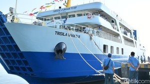 KMP Trisila Bhakti 3 Beroperasi di Ketapang-Gilimanuk, Bantu Urai Kemacetan
