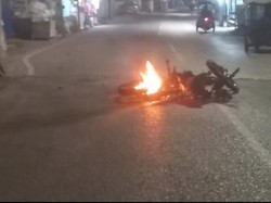 Sejoli di Makassar Diancam Pakai Busur Panah-Motor Dibakar