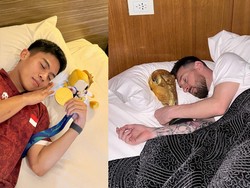 Ubed Tidur Sambil Pegang Medali Emas, Ingatkan pada Lionel Messi