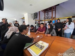 Bupati Ipuk Saksikan 100 Unit Rumah di Banyuwangi Terjual dalam Sehari