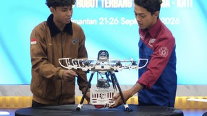Top! ITS Juara Umum Kompetisi Robot Terbang Indonesia 2026 di IKN