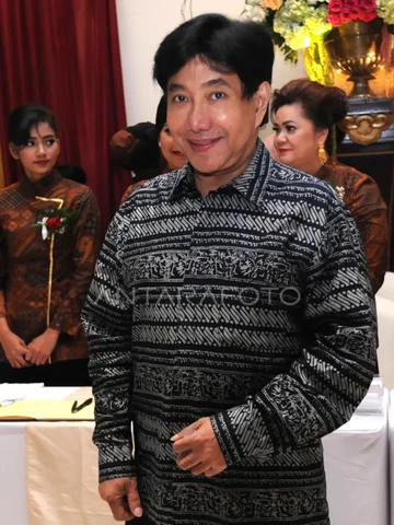 Guruh Soekarnoputra Berpulang, Keluarga-Sahabat Temani ke Peristirahatan Terakhir