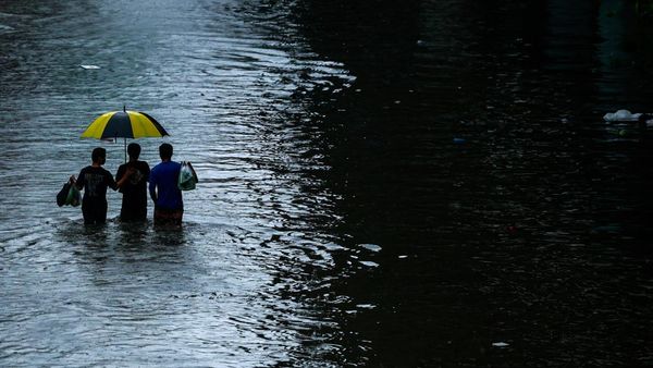 Hujan Deras Guyur Bangkok, Sejumlah Jalan Terendam Banjir