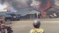 Pasar Kepulungan Pasuruan Terbakar Hebat