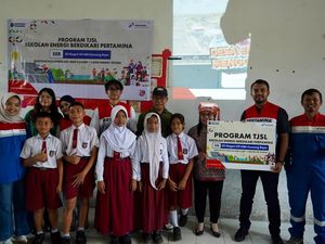 Pertamina NRE Pasang PLTS dan Sumur Bor di SD Gunung Bayu Simalungun