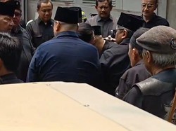 Putra Prabowo Didit Melayat ke Rumah Duka Guruh Soekarnoputra