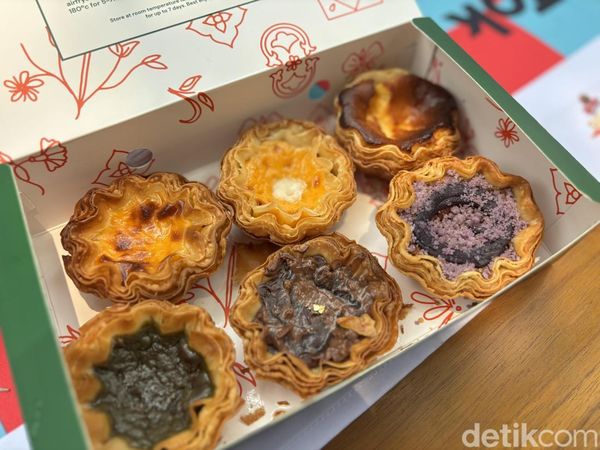 Serunya Cicip Jajanan Viral di TikTok Food Fest 2026 sambil Nonton Konser