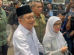 Video: Momen JK hingga Surya Paloh Melayat ke Rumah Duka Guruh Soekarnoputra