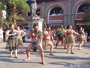 Gaung NIFF 2026 Makin Besar, 250 Lebih Peserta Ramaikan Festival Folklore di Bali