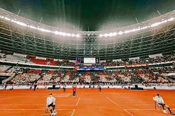 Raih MURI, Human Mural 'BELIEVE di Laga Vs Singapura Hasil Kolaborasi AQUA
