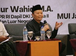 Dukung Pendidikan Gratis, Hidayat Nur Wahid Singgung Keadilan Anggaran