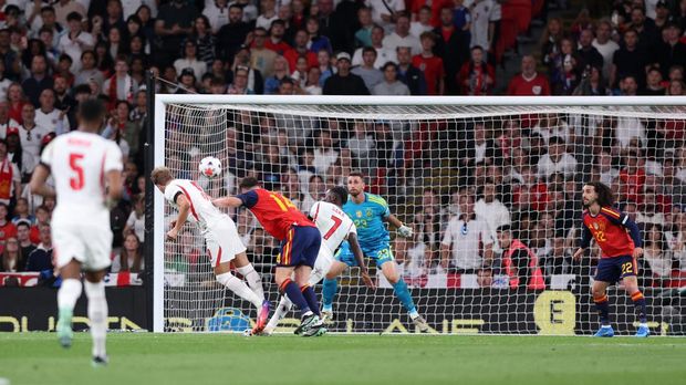 Soccer Football - Nations League - Group A3 - England v Spain - Wembley Stadium, London, Britain - September 26, 2026 England's Harry Kane scores their second goal REUTERS/David Klein