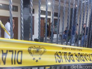 Ragam Upaya Polisi Pecahkan Misteri Kematian Istri Dokter di Cirebon