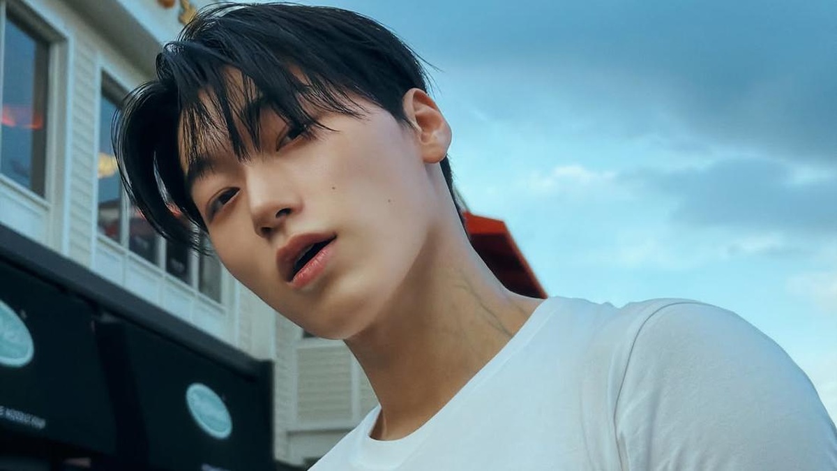 San ATEEZ Terciduk Jalan Bersama Wanita di Milan, Agensi beberkan Identitasnya