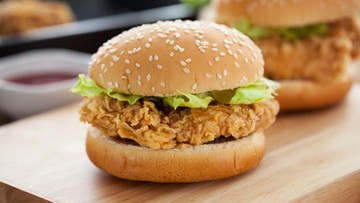 Promo Cuan Habis Gajian! Burger dan Es Krim Enak di Sini Hemat 50%
