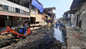 Kali Kebon Melati Bakal Ditata Tanpa Gusur Warga, Target Rampung 2028