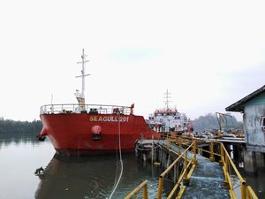 Stok BBM di Belitung Diperkuat Lewat Kapal Seagul 201