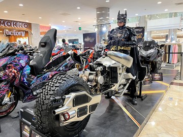 Sangar! Ini Wujud Yamaha Xmax yang Dimodifikasi Jadi Motor Batman