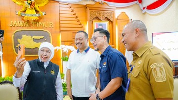 Khofifah Sapa Lifter Peraih Emas dan Perunggu Asian Games 2026