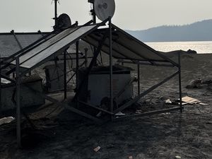 PVMBG Sebut 8 Aki Alat Pemantau GAK Dicuri, 11 Solar Panel Rusak
