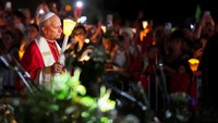 Paus Leo Larut dalam Doa di Lourdes, Serukan Persaudaraan dan Perdamaian