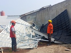 2 Rumah di Lubuklinggau Rusak Parah Usai Dihantam Hujan Deras-Angin Kencang