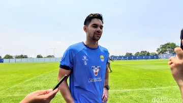 ACL Two: Sandy Walsh Potensi Debut Bela Persib
