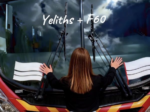 Wanita Ini Terobsesi dan Nikah dengan Bus, Cari Sensasi?