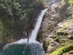 Air Terjun Mata Kucing di Deli Serdang, Dipercaya Bisa Bersinar saat Malam Hari