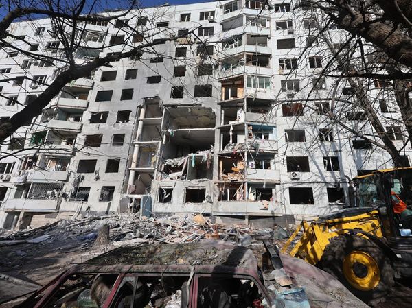 Apartemen di Kharkiv Rusak Parah Dihantam Rudal Rusia