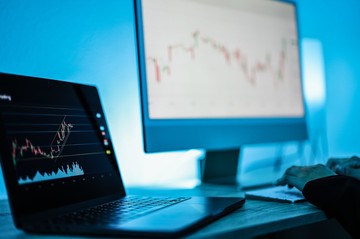 MDKA Balik Cetak Laba US$ 101,56 Juta, ANTM Borong 9 Ton Emas