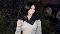 Foto Bareng Song Hye Kyo, Kecantikan Aktris 57 Tahun Ini Malah Curi Atensi
