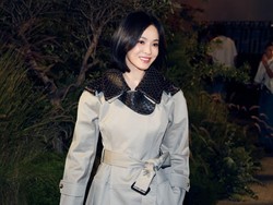 Foto Bareng Song Hye Kyo, Kecantikan Aktris 57 Tahun Ini Malah Curi Atensi
