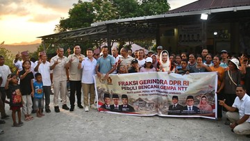 F-Gerindra DPR Salurkan 10 Ribu Paket Sembako-Selimut, Novita Dorong Pemulihan NTT
