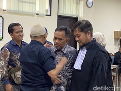 Sekda Cilacap Dituntut 4 Tahun Bui, Lebih Rendah dari Tuntutan Bupati Syamsul