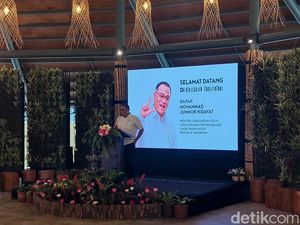Menteri LH Dorong Ekowisata Jabar untuk Pulihkan Lingkungan