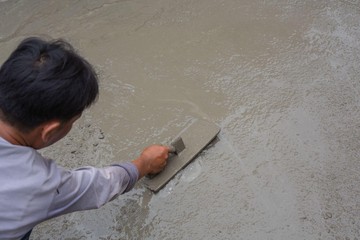 Musim Hujan Tiba? Lindungi Rumah dari Kebocoran dengan Waterproofing