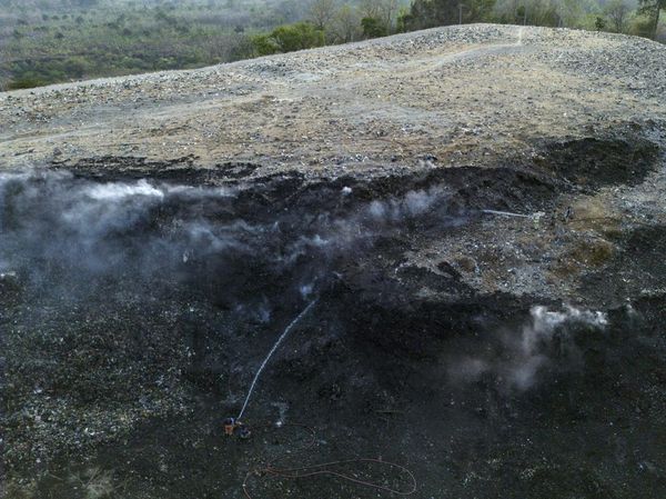 Pascakebakaran TPA Jatibarang Semarang, Petugas Masih Lakukan Pendinginan