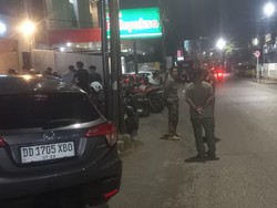 Camat Tertibkan Parkiran Cafe Ambil Setengah Jalan Adyaksa