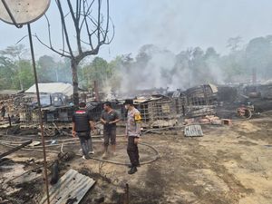 Penyulingan Minyak Tradisional di Muba Terbakar, Api Diduga dari Tungku Bocor