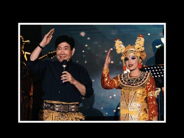 Syandria Bagi Kenangan Hangat Bersama Mendiang Guruh Soekarnoputra