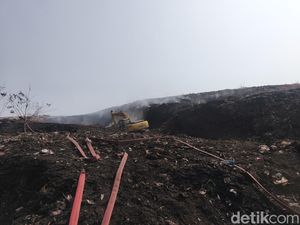 Kebakaran TPA Jatibarang Semarang Akhirnya Padam