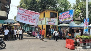Warga Rejosari Tolak Sterilisasi Parkir Kawasan Masjid Zayed Solo