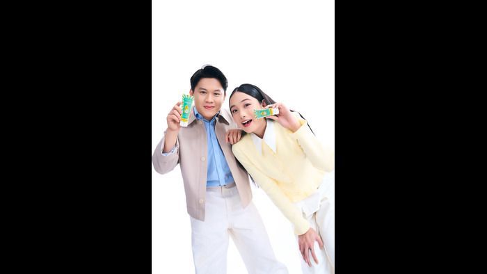 Azarine Sunscreen Limited Edition Bersama Nailoong | Ajak Gen Z untuk Log Out the Burn Out