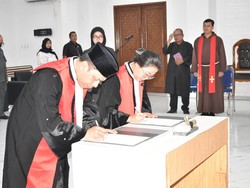 Ketua PN Medan Lantik 2 Hakim Ad Hoc PHI dari Unsur Serikat Buruh